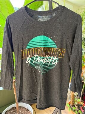 Doughnuts & Deadlifts Women's Black Long Sleeve Graphic Tee